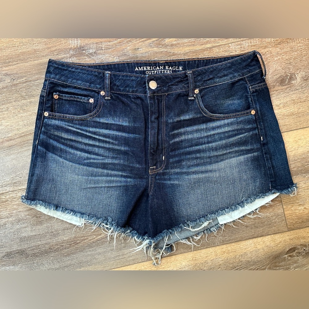 American Eagle Hi-Rise Festival Dark Wash Denim Shorts Size 18